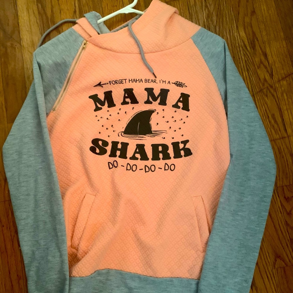 XS Mama Shark Sweatshirt. Cozy. Barely worn but got lots of compliments when did